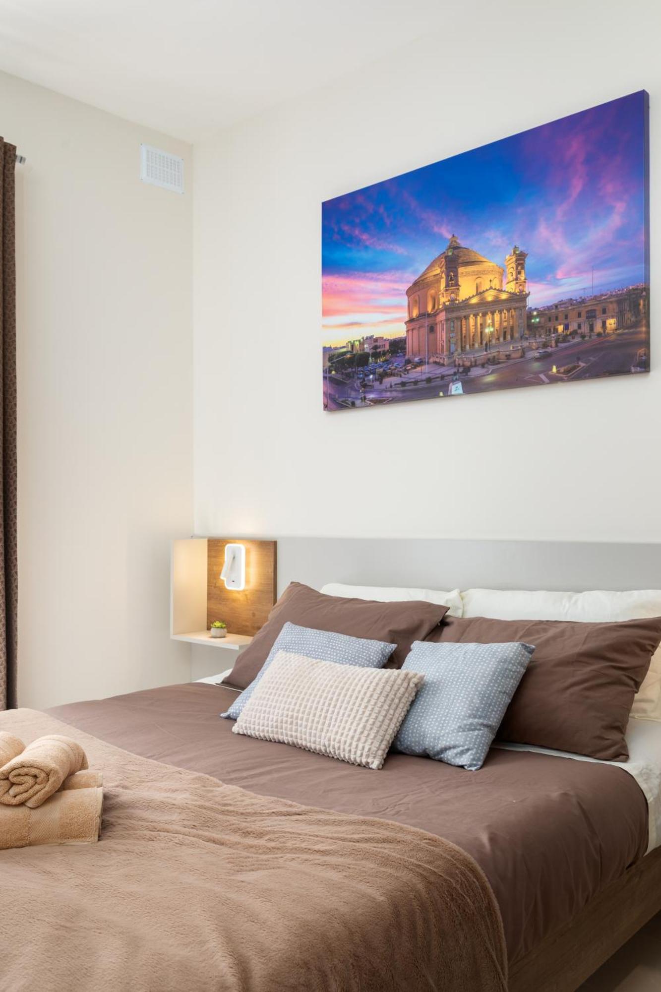 Edka Suites - Modern Sunlit 2Bd Apartments With Balconies - Close To Sliema Promenade, St Julian'S & St Georges Bay Gzira Екстериор снимка