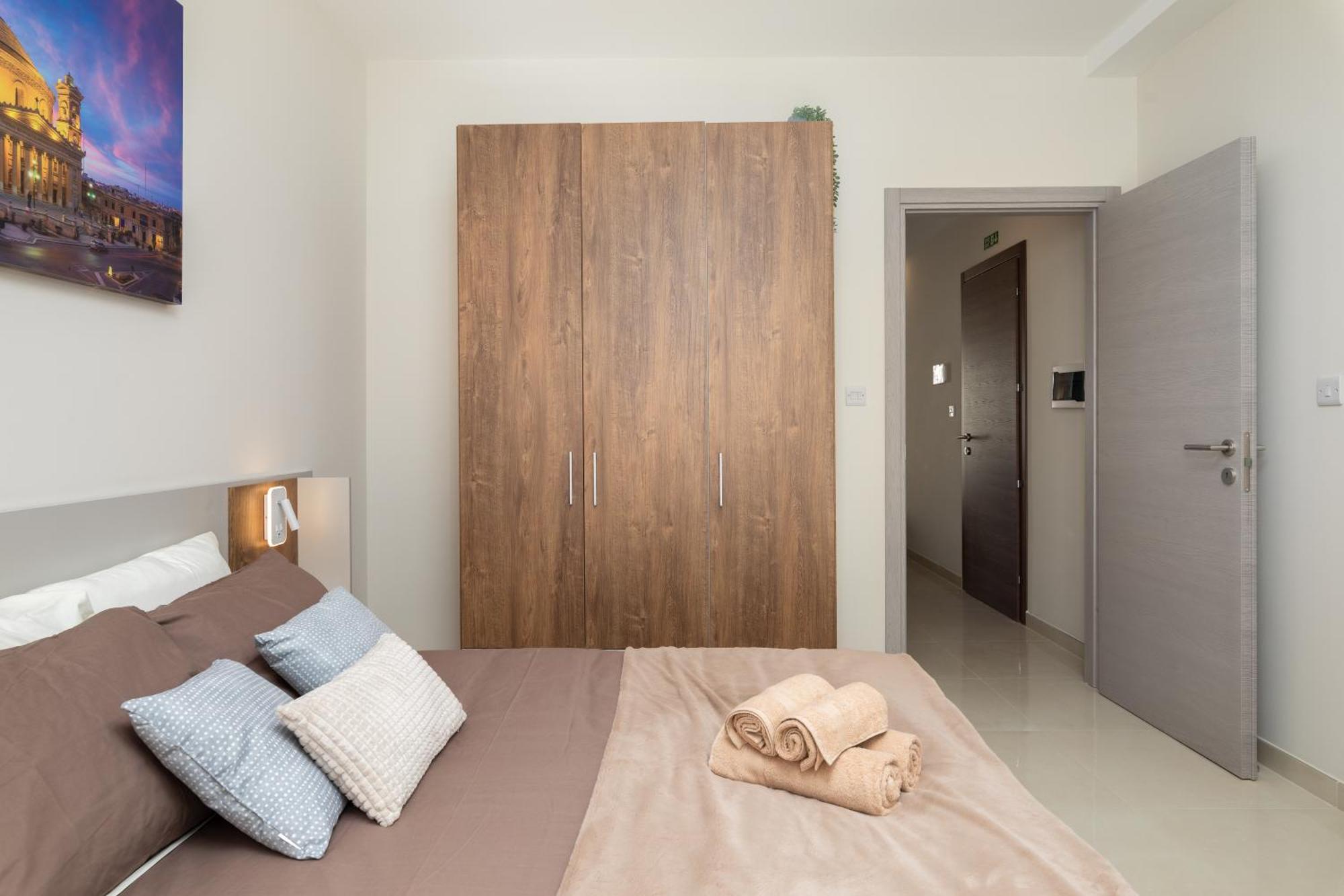 Edka Suites - Modern Sunlit 2Bd Apartments With Balconies - Close To Sliema Promenade, St Julian'S & St Georges Bay Gzira Екстериор снимка