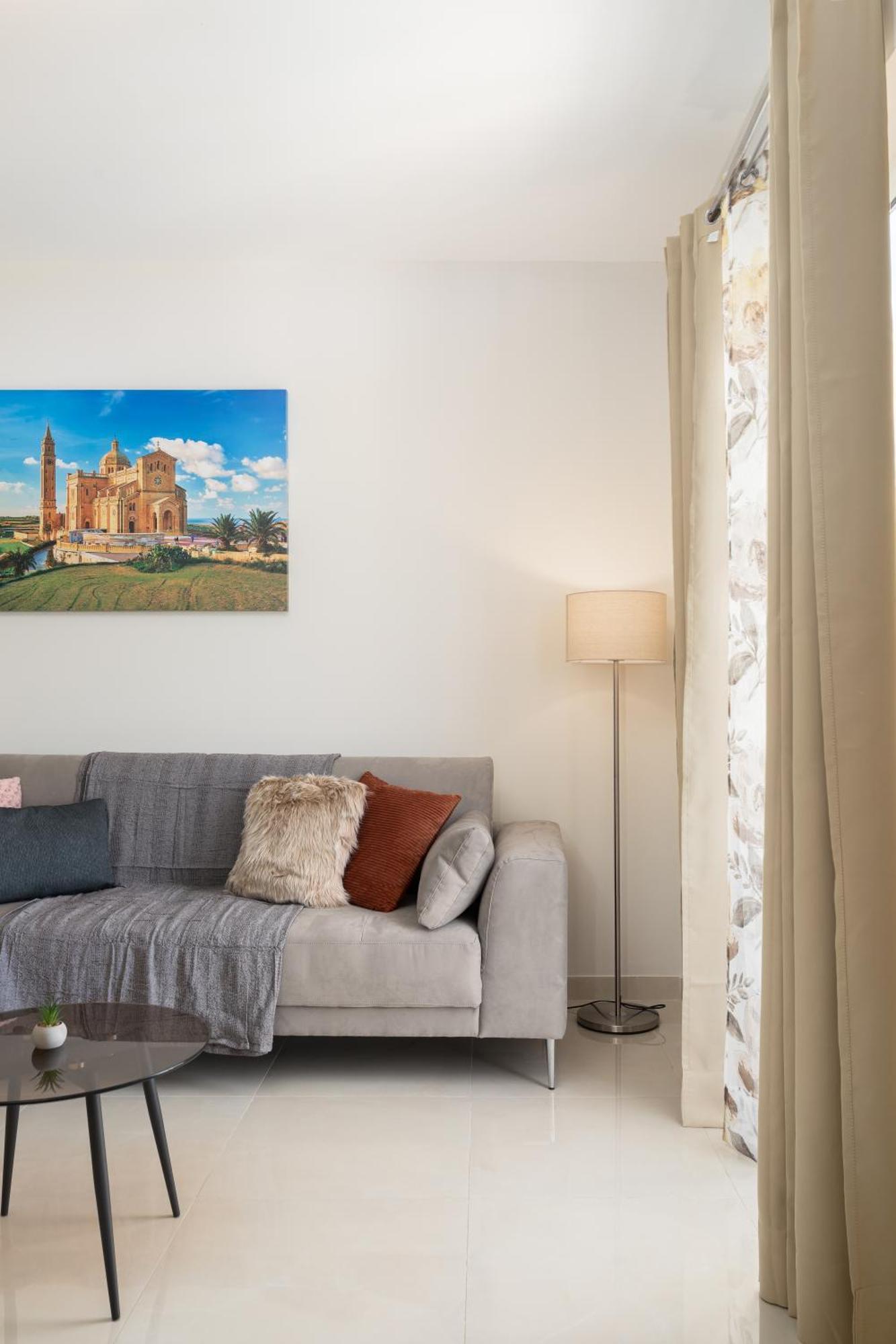 Edka Suites - Modern Sunlit 2Bd Apartments With Balconies - Close To Sliema Promenade, St Julian'S & St Georges Bay Gzira Екстериор снимка